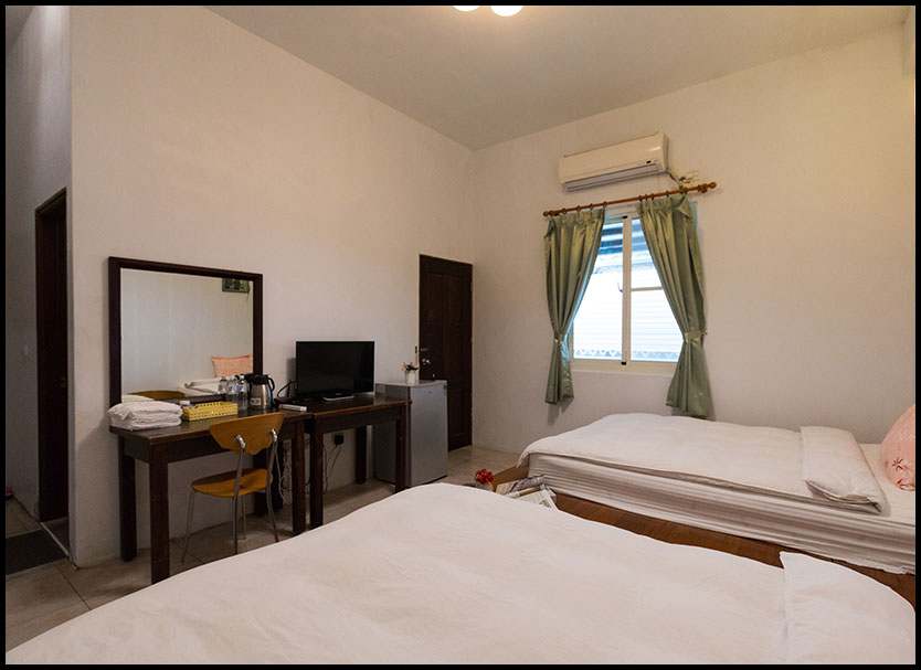 room12 room12