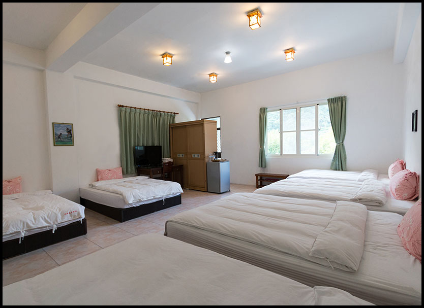 room52 room52